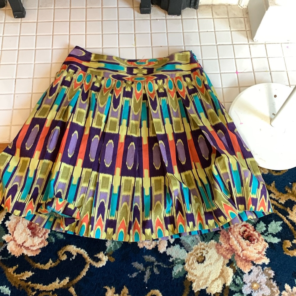 Work to weekend pleated skirt. Worn twice‎
